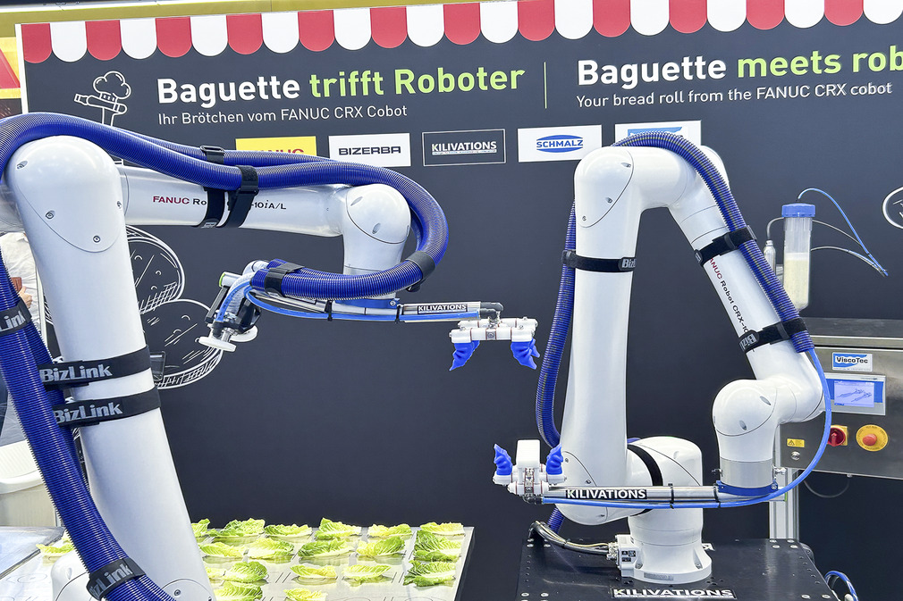 When all partners work together, the automation cell at automatica creates the perfect sandwich.