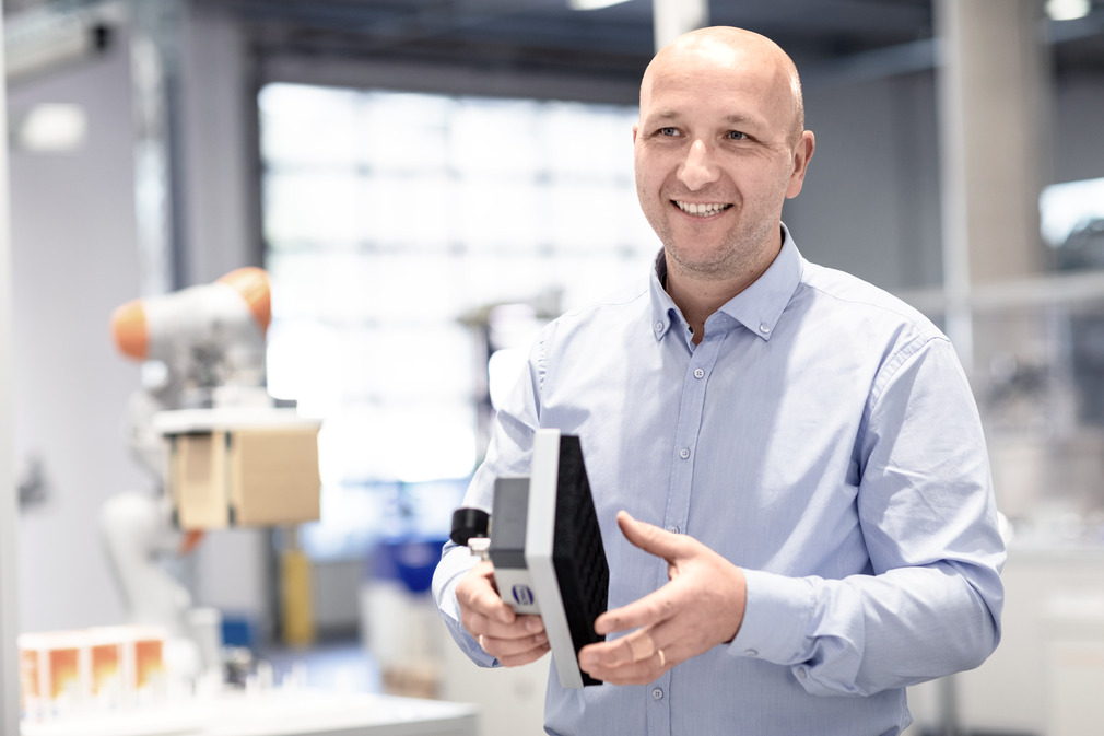 Bostjan Fortuna 担任斯洛文尼亚新子公司的总经理。